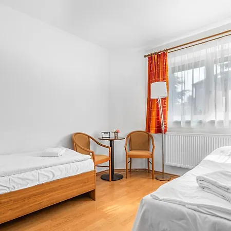 - Konferencni Apartman *