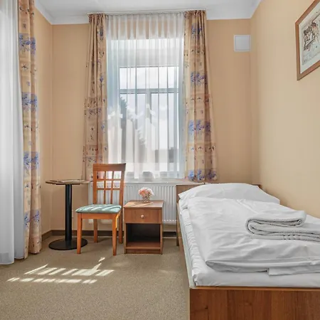 - Konferencni Samechov