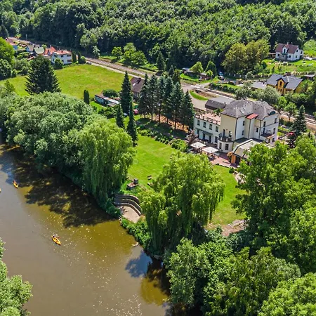 - Konferencni Apartman Samechov