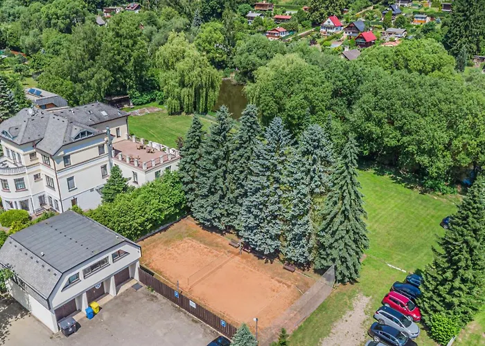 - Konferencni شقة *