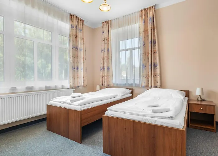 شقة - Konferencni