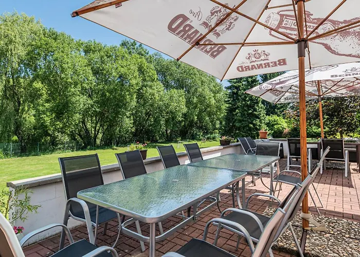 - Konferencni Samechov